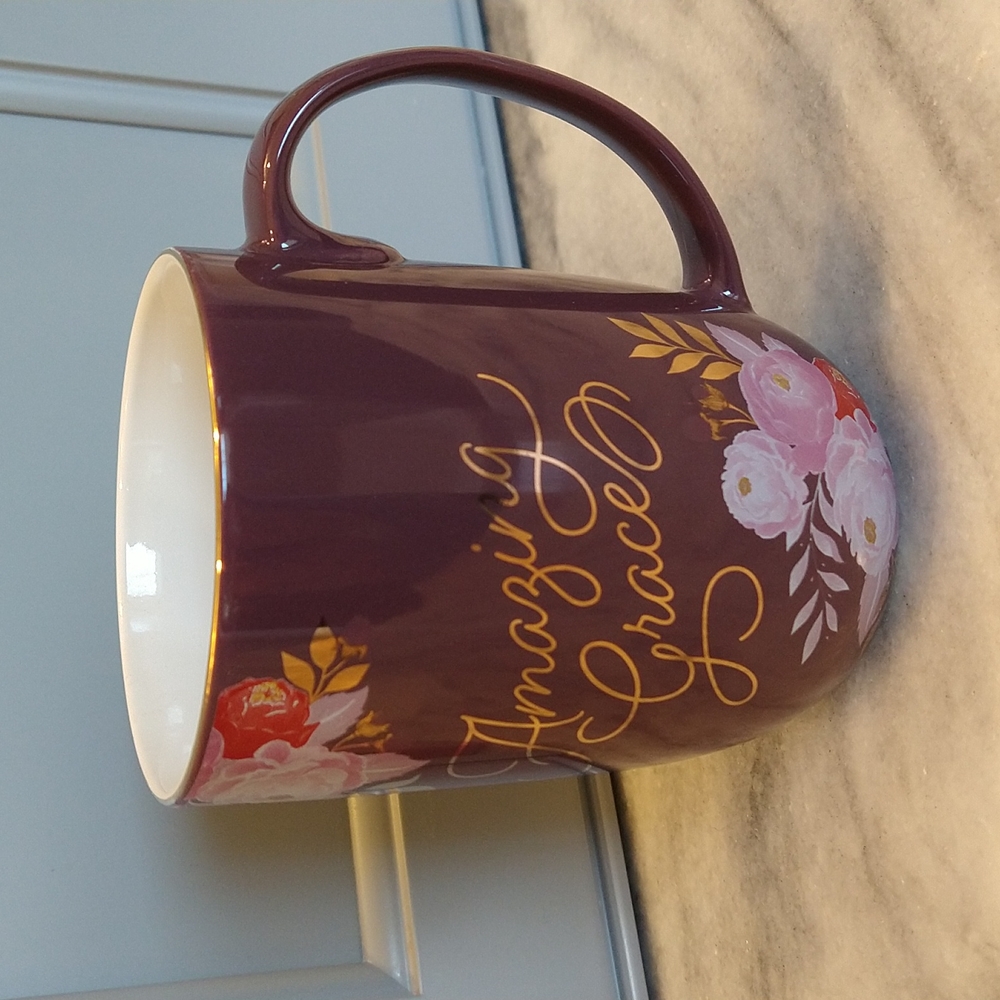 NEW in ORIGINAL BOX Amazing Grace Decorative Mug